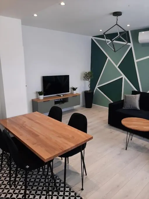 'Olive'Condo -Where Your Next Journey Begins Berat Apartment